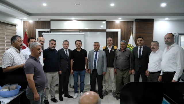 Karapınar'da hububat hasat sezonu açıldı