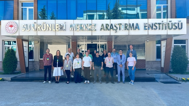 Trabzon Su Ürünleri Merkez Araştırma Enstitüsü ev sahipliğinde teknik eğitim düzenlendi