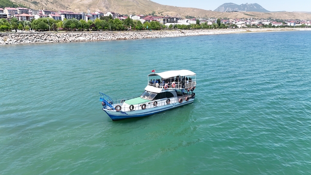 Bitlis'te Denizcilik ve Kabotaj Bayramı kutlandı
