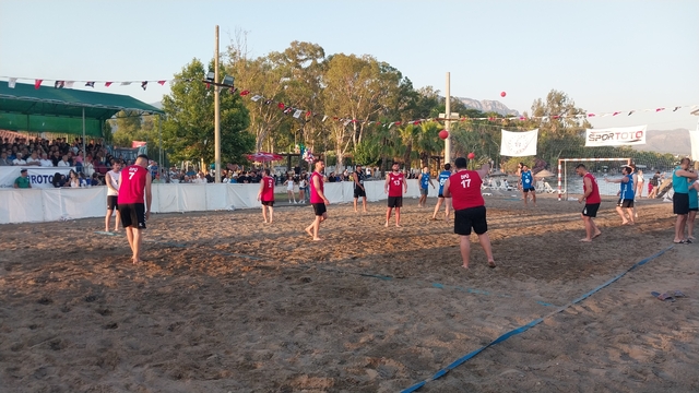 26. Üniversiteler Yaşar Sevim Plaj Hentbolu Türkiye Şampiyonası Köyceğiz'de başladı