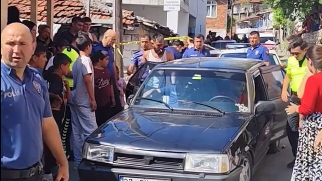 'Dur' ihtarına uymayan ehliyetsiz sürücüye 77 bin 976 TL ceza