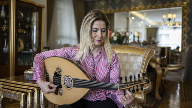 Türk musikisinde "genç sanatçılar ve bestecilerin yetiştirilmesi" çağrısı