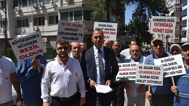 İzmir'deki 'yolsuzluk' operasyonunda gözaltı sayısı 130'a yükseldi (3)