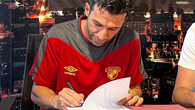 Göztepe'de İsmail Köybaşı'nın sözleşmesi 1 yıl uzatıldı
