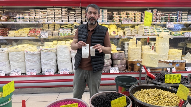 Kayseri'de bir kişi kartından yanlışlıkla çekilen 120 bin liralık fazla işlemi sosyal medyadan öğrendi