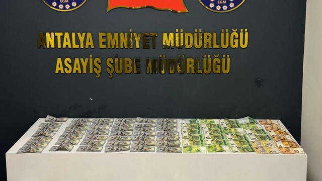 Antalya'da hırsızlık yaptıkları iddiasıyla yakalanan 3 şüpheliden 1'i tutuklandı