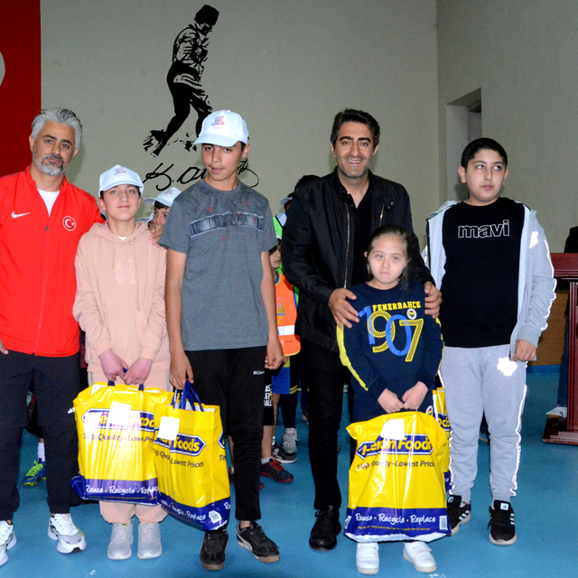 Sarıkamış'ta yaz spor kursları için açılış töreni düzenlendi