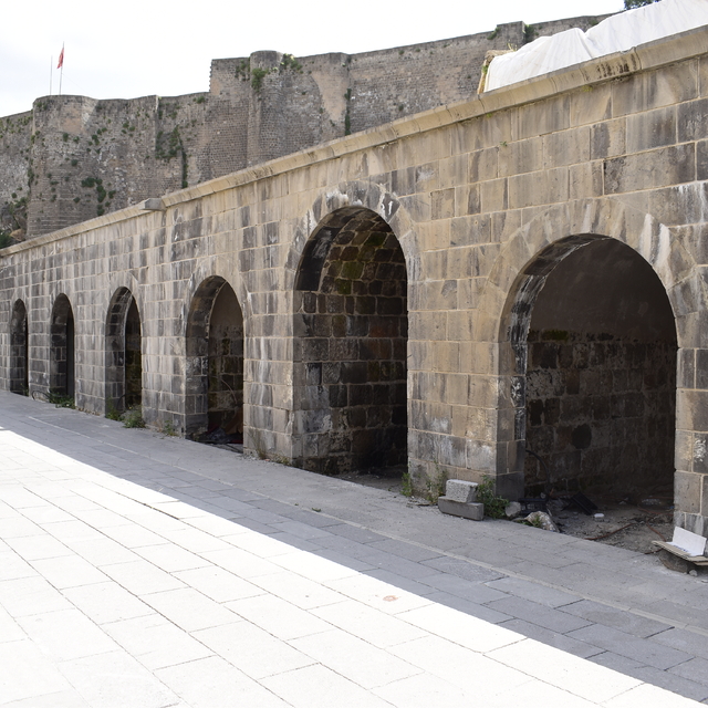 Bitlis Vakıflar Bölge Müdürlüğü 6 ilde restorasyon çalışmalarını sürdürüyor