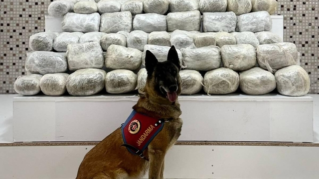 İran'dan katırla getirilen 97 kilogram sentetik uyuşturucu ele geçirildi