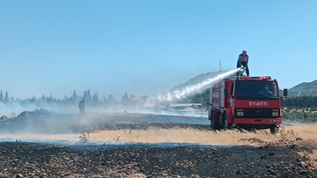 Gaziantep'te çıkan anız yangını kontrol altına alındı