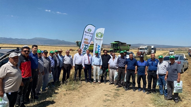 Yalıhüyük Belediyesi Hububat Hasat Şöleni düzenledi