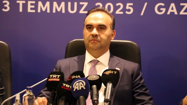 Bakan Kacır: Yeşil dönüşüme öncülük edecek projelere 2 milyon TL destek vereceğiz (2)