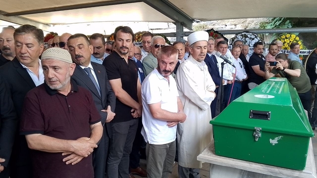 CHP Zonguldak Milletvekili Ertuğrul'un babası son yolculuğuna uğurlandı