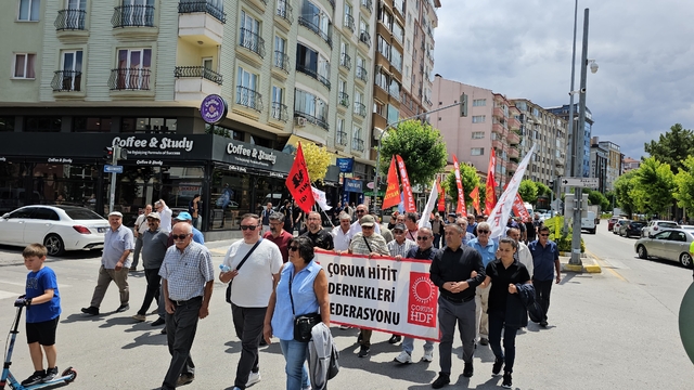 Çorum olaylarında hayatını kaybedenler anıldı