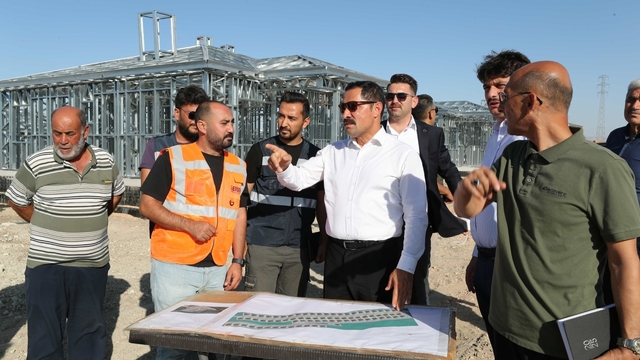 Hatay'da kırsal deprem konutlarının yapımı sürüyor