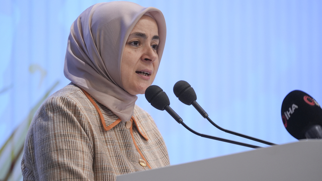 AK Parti Kadın Kolları Liderlik Akademisi kampı sona erdi