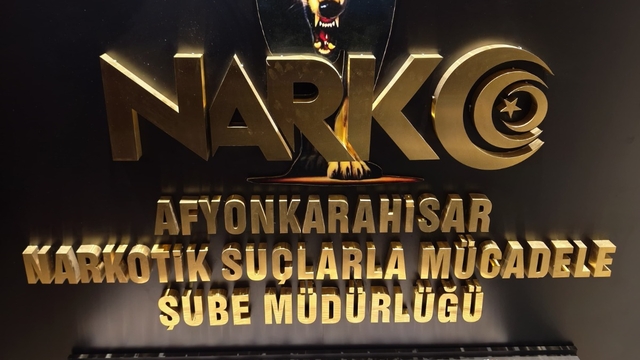 Afyonkarahisar'da valizinde uyuşturucu bulunan otobüs yolcusu tutuklandı