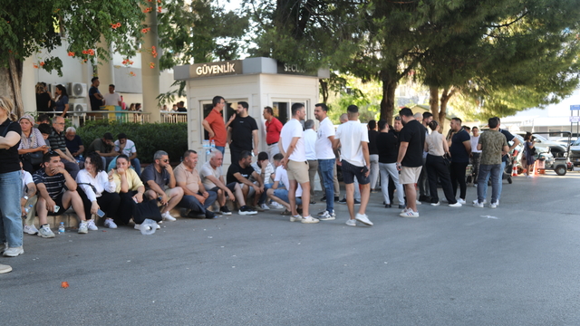 Manavgat Belediyesi'ne 'rüşvet' ve 'yolsuzluk' operasyonu; Başkan Kara gözaltına alındı (5)