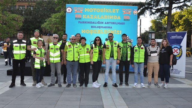 Eskişehir'de motosiklet kazalarına karşı farkındalık buluşması düzenlendi