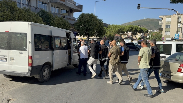 Aydın'da sahte belgelerle devletten bitkisel üretim desteği alan 8 şüpheliden 3'ü tutuklandı