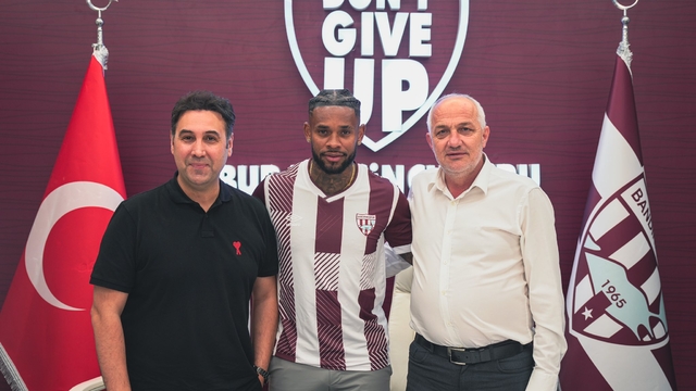 Bandırmaspor, Leandro Bacuna'yı kadrosuna kattı