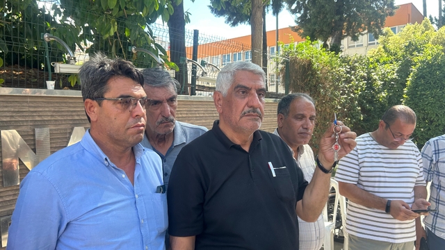 Muhtarlar derneği başkanından 'belediyeye girişte x-ray cihazı alarm verince darbedildim' şikayeti