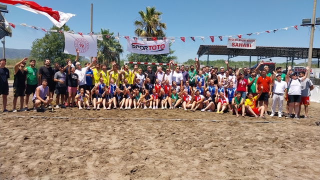 26. Üniversiteler Yaşar Sevim Plaj Hentbolu Türkiye Şampiyonası tamamlandı