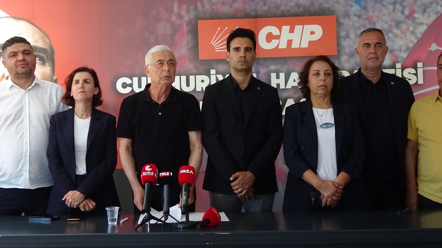 Antalya Büyükşehir Belediye Başkanı Böcek gözaltına alındı (6)