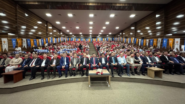 Van'da "AK Parti Genişletilmiş İl Danışma Meclisi Toplantısı" yapıldı