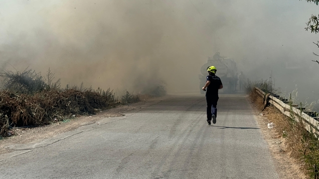Antalya'da otluk alanda çıkan yangın söndürüldü