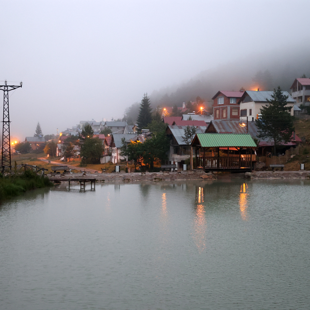 Eğriçimen Yaylası'nda soğuk hava ve sağanak etkili oluyor