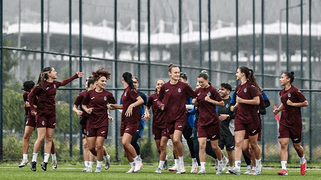 Trabzonspor Kadın Futbol Takımı, yeni sezon hazırlıklarına başladı