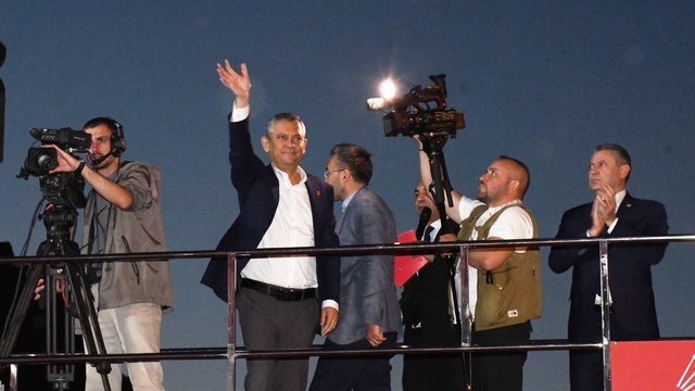 CHP Genel Başkanı Özel: 2 Kasım Pazar günü sandığı getir