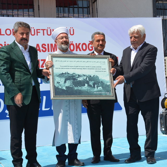 Diyanet İşleri Başkanı Erbaş: Bunu yapay zeka bile biliyor