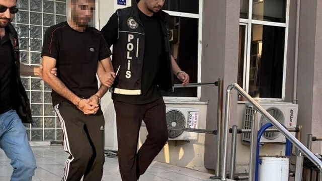 Aydın'da otomobilde uyuşturucu ile yakalanan 2 şüpheli tutuklandı