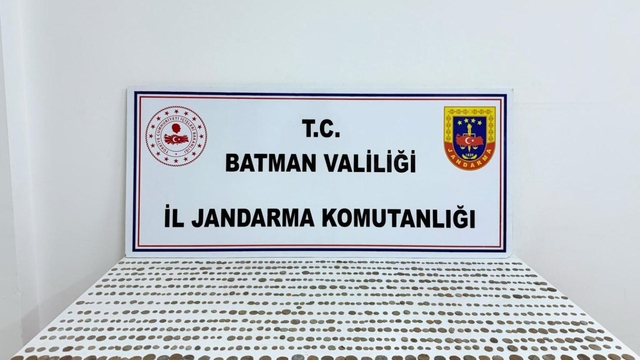 Batman'da tarihi eser kaçakçılığı operasyonunda 2 şüpheli yakalandı