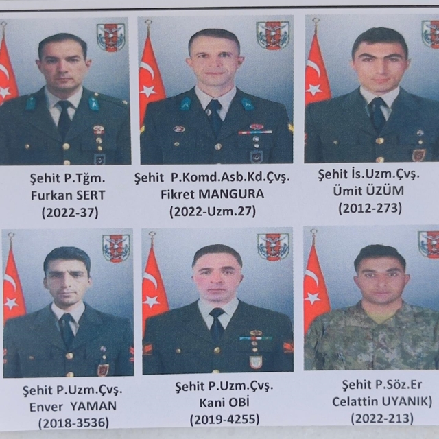 Şehit 12 asker için Hakkari'de tören (3)