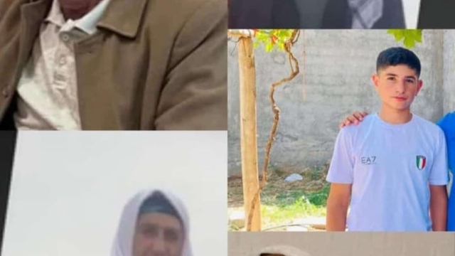 Mersin'deki kazada ölen aynı aileden 5 kişi, yan yana toprağa verildi