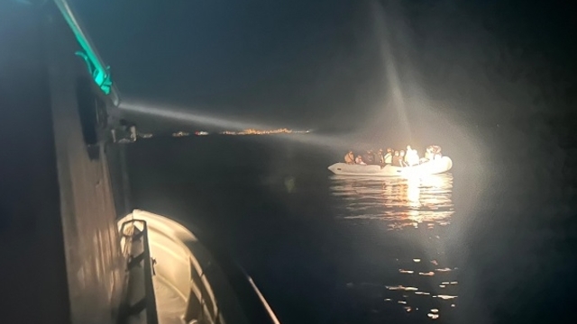 Muğla'da 42 düzensiz göçmen kurtarıldı