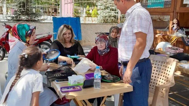 Elmalı Halk Eğitim Merkezi'nde satış reyonu kuruldu