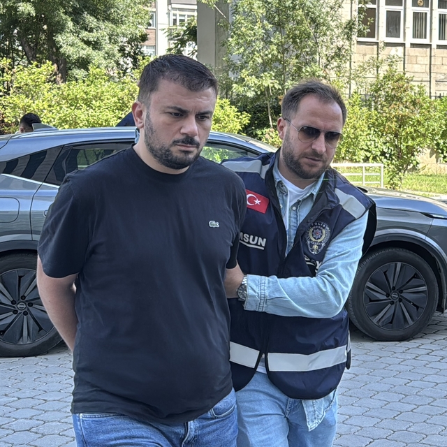 Samsun'da 2 kişinin yaralandığı silahlı kavgayla ilgili yakalanan 4 zanlı a...