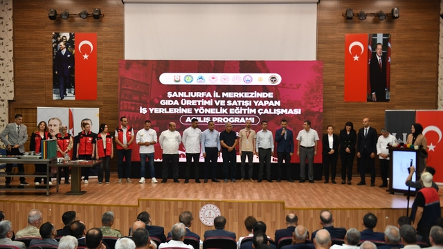 Şanlıurfa'da gıda işletmelerine eğitim veriliyor