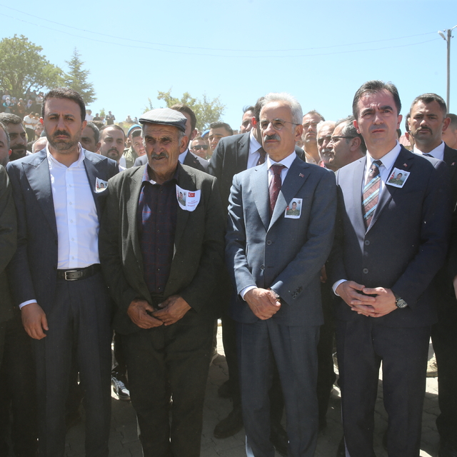GÜNCELLEME - Şehit Piyade Sözleşmeli Er Uyanık memleketi Bitlis'te son yolc...