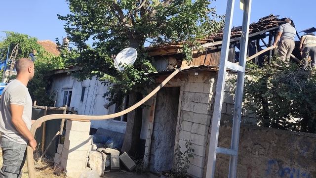 Konya'da bir evde çıkan yangın söndürüldü