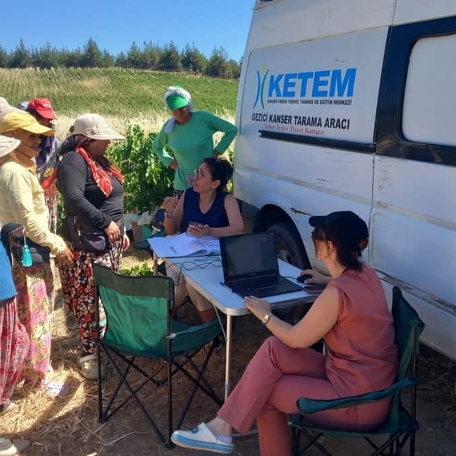 Gelibolu'da kadın işçilere kanser taraması yapıldı