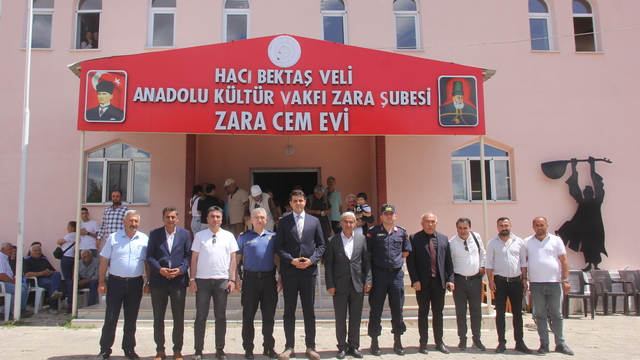 Zara'da aşure programı düzenlendi