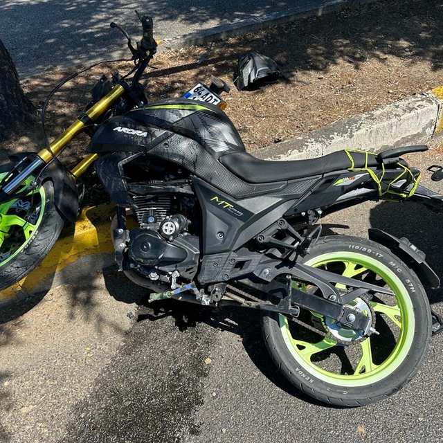 Hafif ticari araç ile çarpışan motosikletin sürücüsü öldü