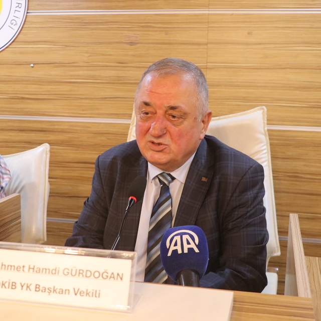 Rize'de ihracatçıların sorunları toplantıda ele alındı