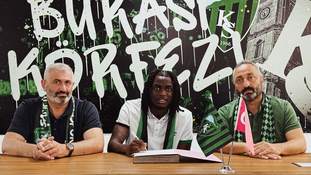 Kocaelispor, Joseph Nonge ile 3 yıllık anlaşma imzaladı