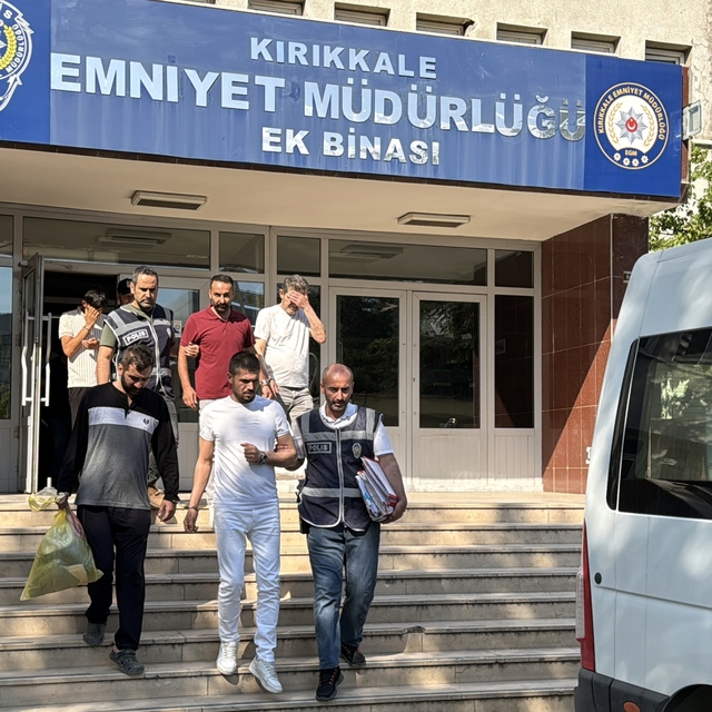 Kırıkkale'de 7'si hükümlü aranan 9 kişi yakalandı